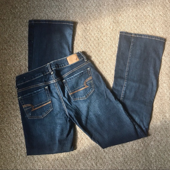 AEO Favorite Boyfriend Jeans - Picture 2 of 4